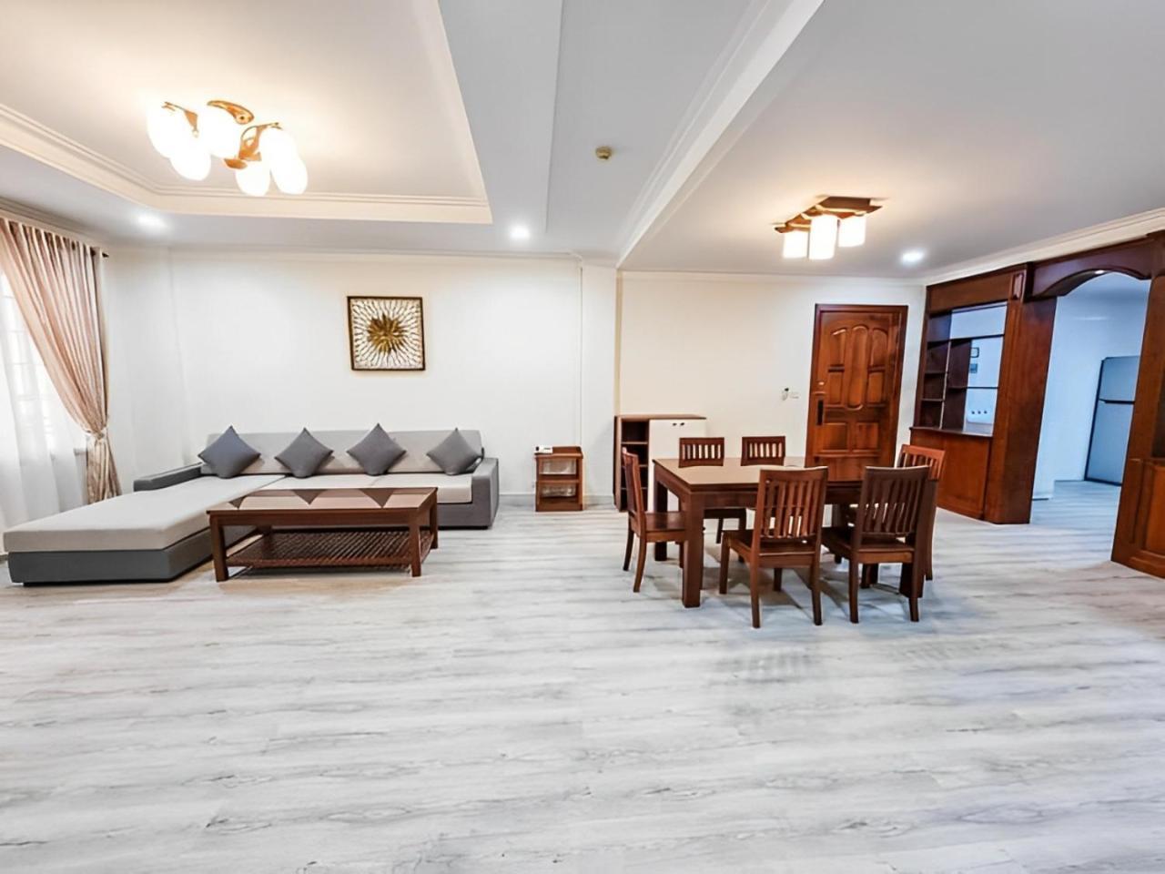Hamptons Apartments Phnom Penh Dış mekan fotoğraf