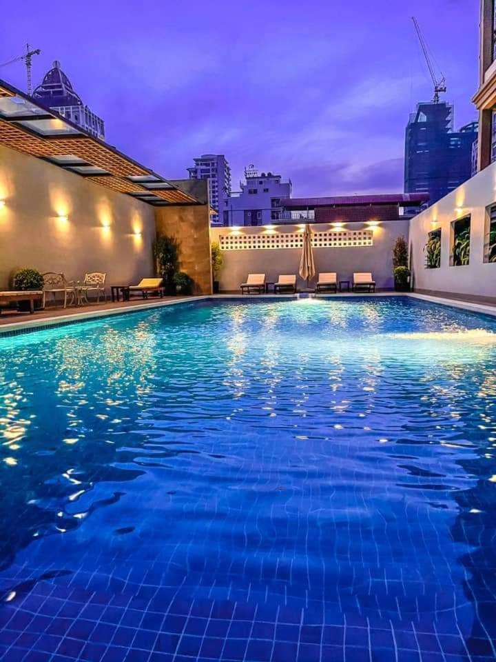Hamptons Apartments Phnom Penh Dış mekan fotoğraf