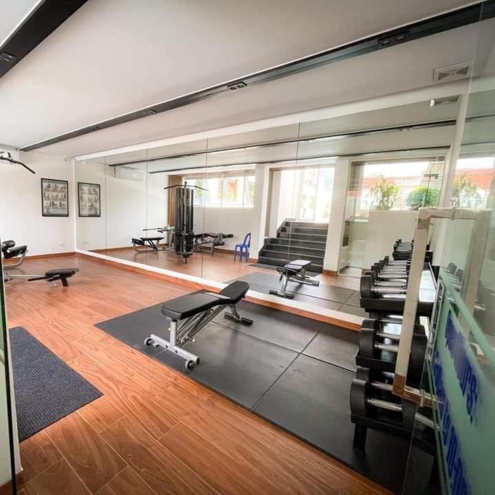Hamptons Apartments Phnom Penh Dış mekan fotoğraf